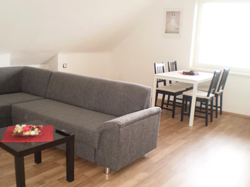 Apartment Za Postou Belkovice Bagian luar foto